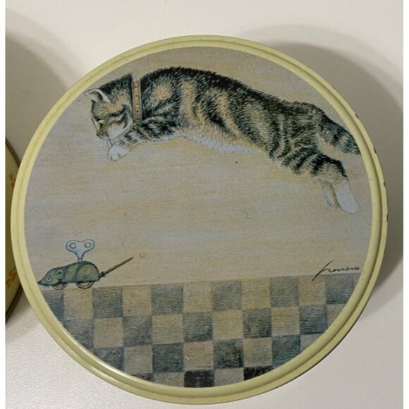 Wendell T. Book by Lowell Herrero Cat Decorative Tin Nesting Canister Set of 2 - Picture 4 of 8